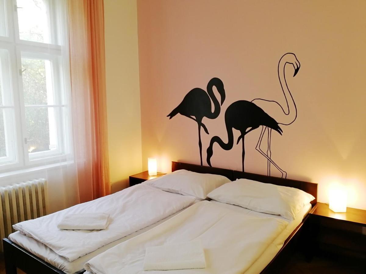 Flamingo Apartments Praga Exterior foto