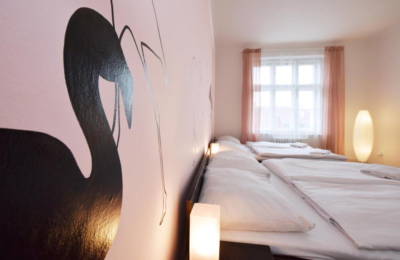 Flamingo Apartments Praga Exterior foto
